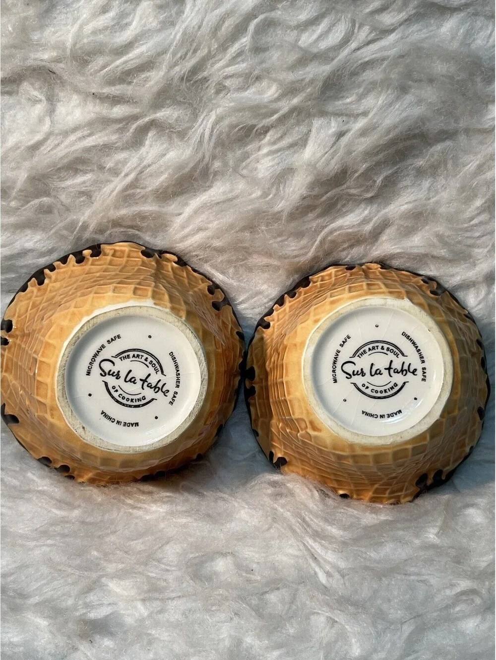 2 ceramic waffle cone ice cream bowls